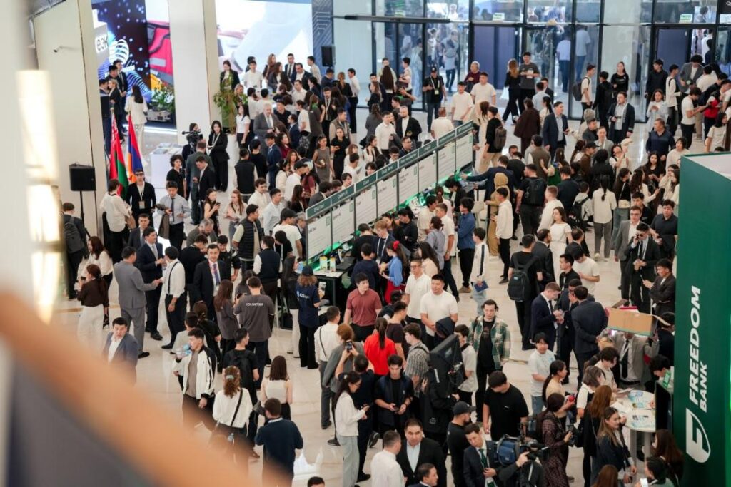 <a class="amazingslider-posttitle-link" href="https://ulyorda.kz/posts/16854">Digital Qazaqstan 2026 стартап алаңында 30-дан аса жоба таныстырылды</a>